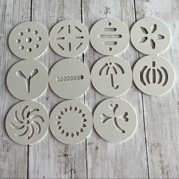 Pampered Chef Kitchen Preowned The Pampered Chef Cookie Press Disc